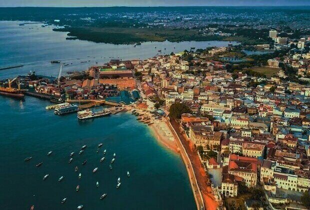 STONE TOWN ZANZIBAR