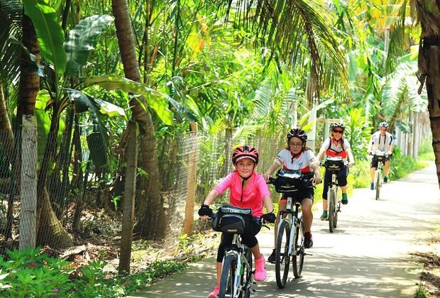 Customised bike travel