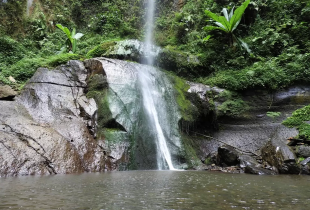 mount meru waterfall hike