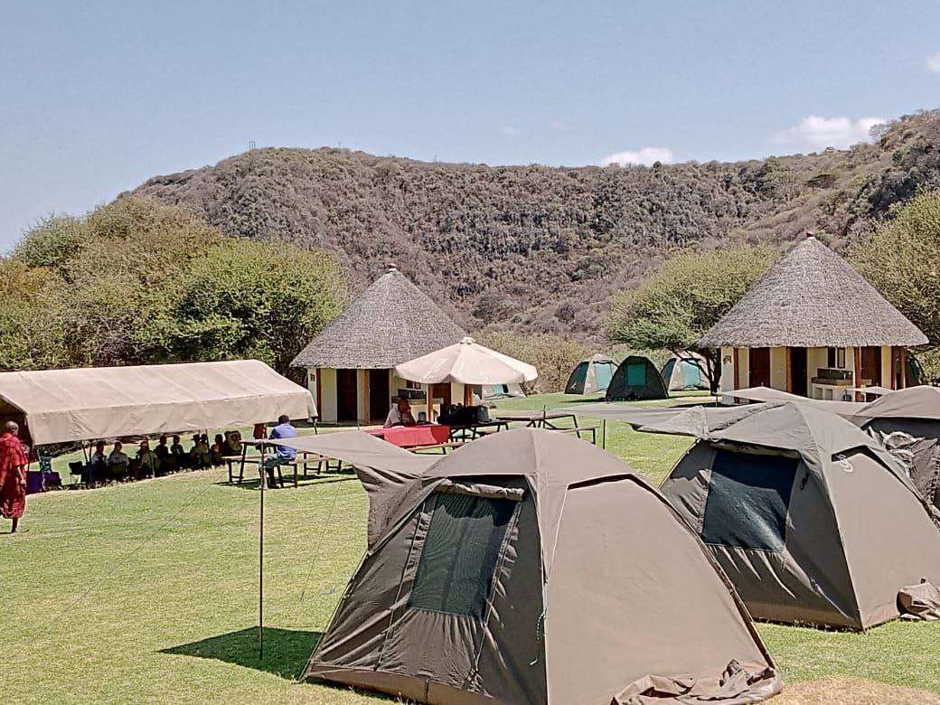 tanzania camping safari