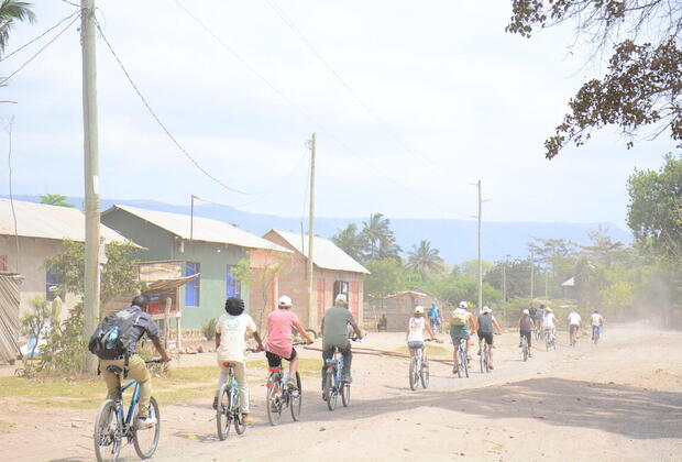 Mountain bike tour outside Arusha
