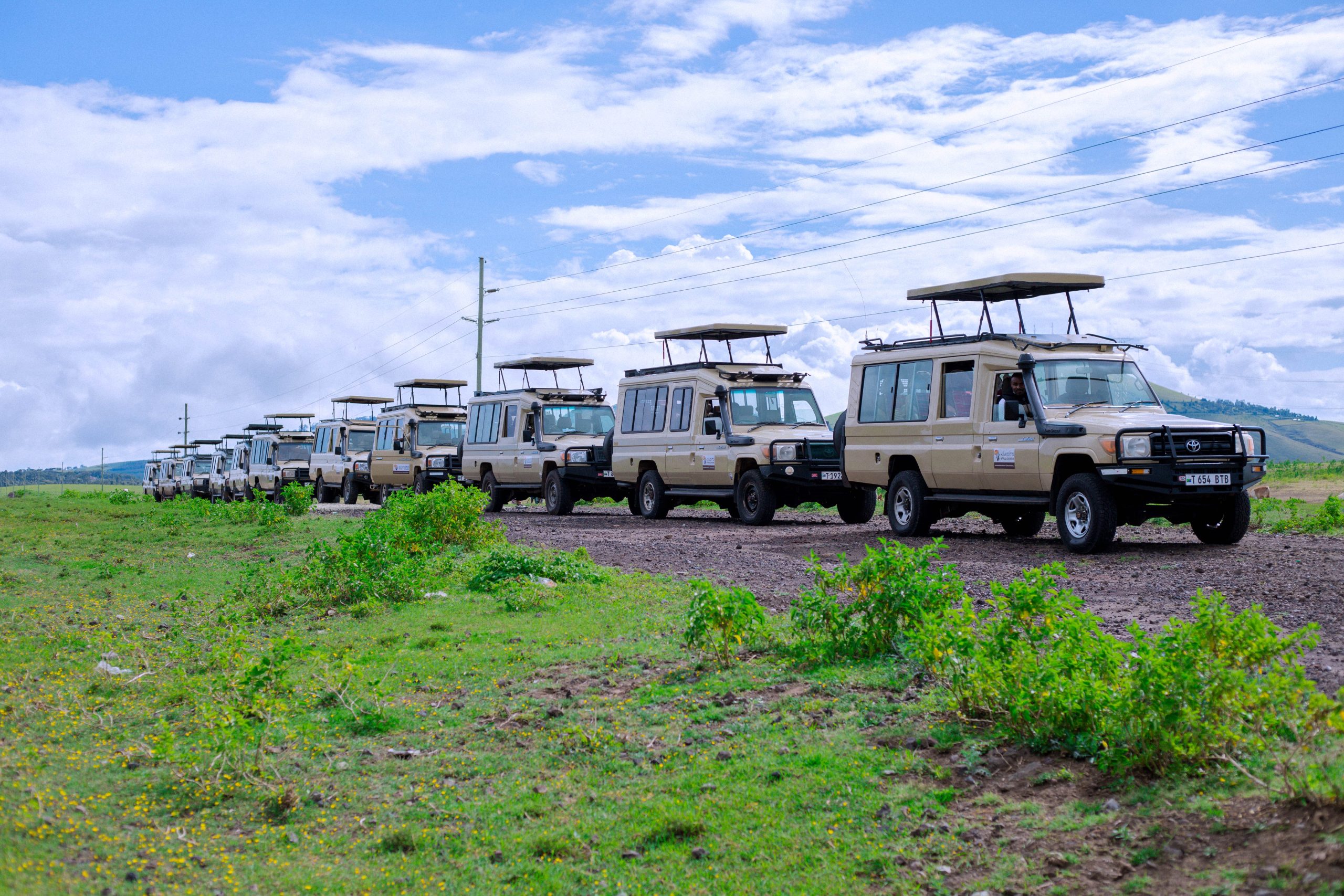 safari vehicles