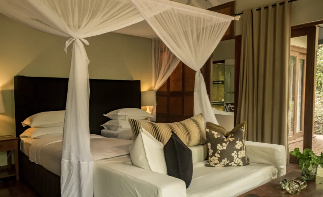 lake duluti hotel