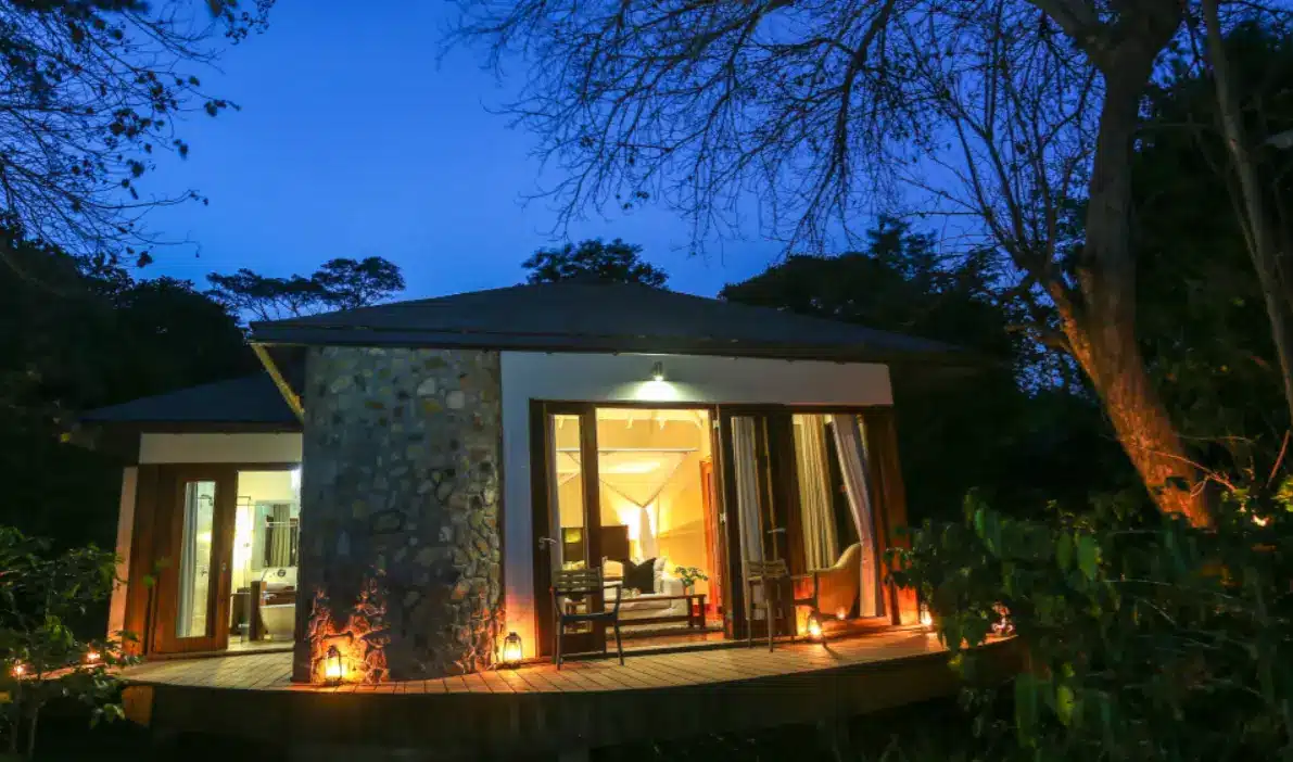lake duluti hotel
