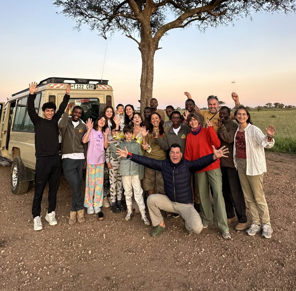 坦桑尼亚团体参加野生动物园之旅（2）