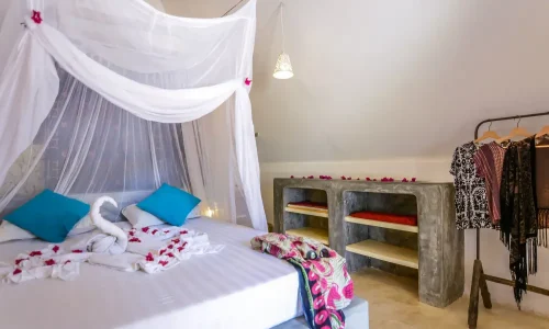 nur beach hotel