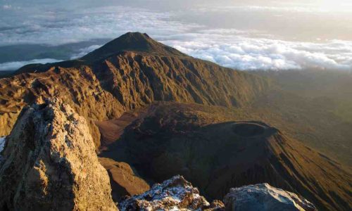 9 Days Tanzania Safari + Meru Trekk